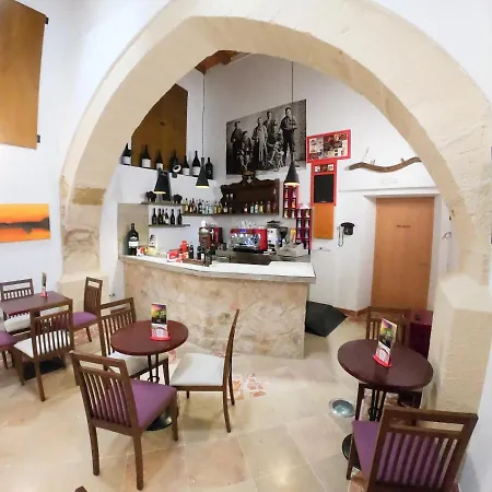 Hotel Baron Andilla Valdealgorfa