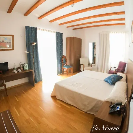 Baron Andilla Hotel Valdealgorfa